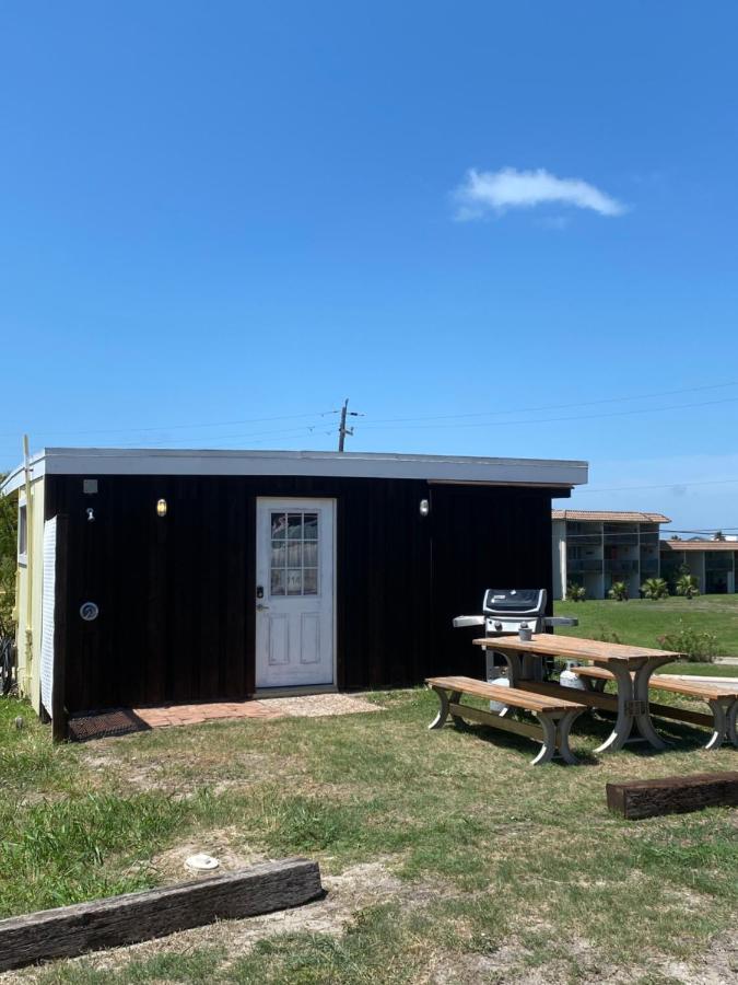 Belles Sea Inn Port Aransas Exterior photo